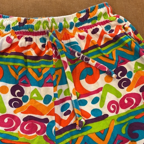Abernathy Sport vintage abstract 90’s Y2K Fresh Prince shorts - Picture 3 of 6
